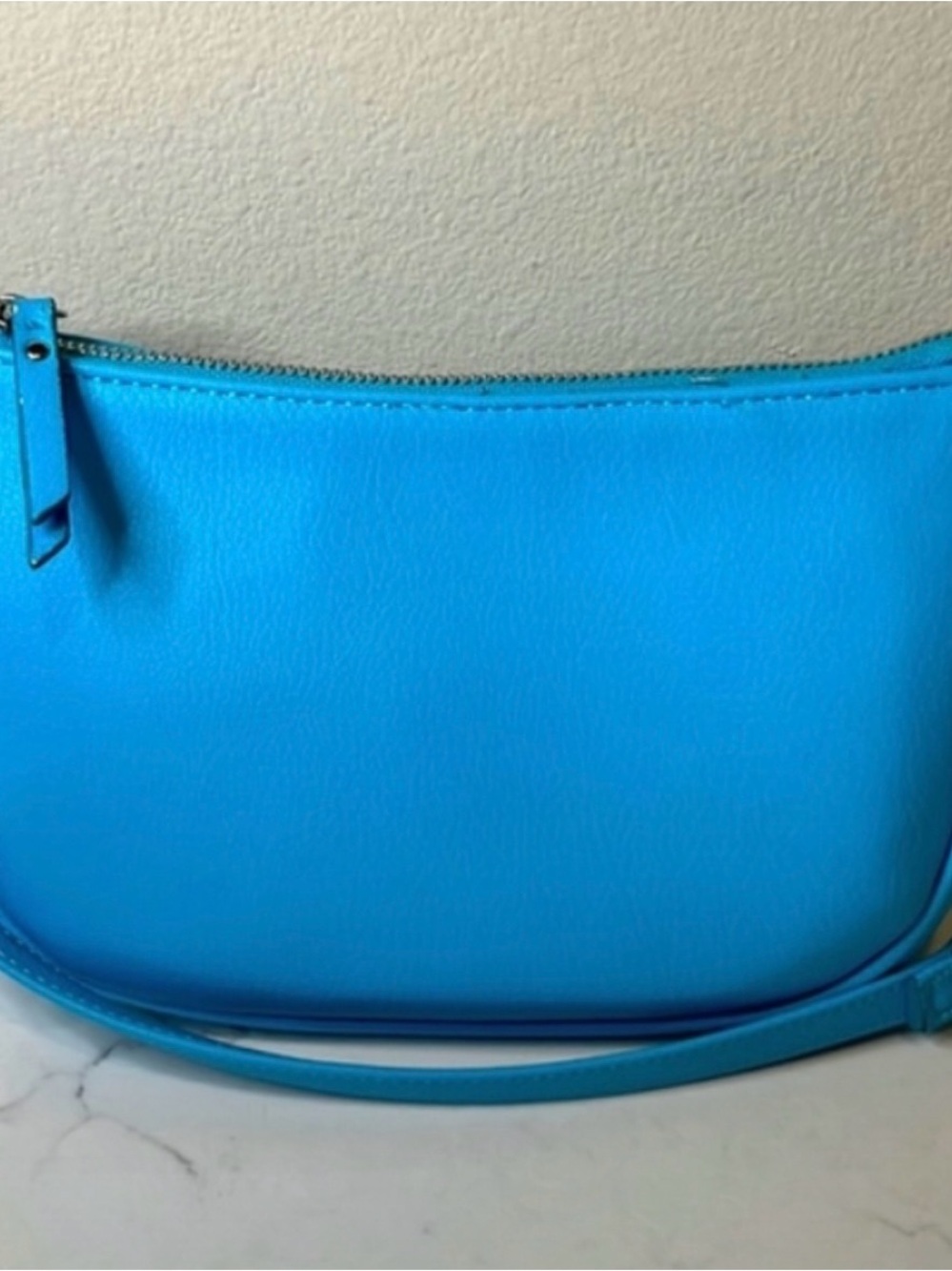 Vegan Leather Chain Strap. Women's Bag (Turquoise 🩵)
